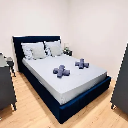 Charming Downtown - Ac - Wifi - Private Entrance