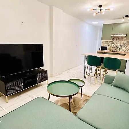 Charming Downtown - Ac - Wifi - Private Entrance *